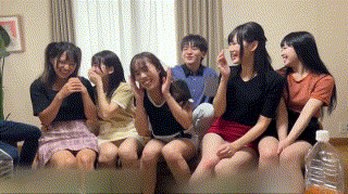 spay190【みつき＆ひかる＆もも＆ひまり＆みう】向日葵｜渚みつき｜白浜美羽｜皆月ひかる｜福田もも エロGIF 3