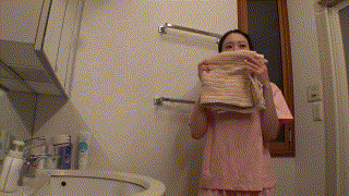 oremo318【ユラちゃん】朝倉ゆら エロGIF 4